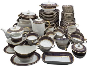 Over 120 Pieces - Rosenthal 'Helena' 5212 Dinner Service - (B542)(P5)