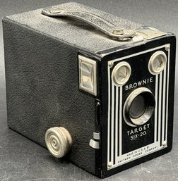 Vintage Kodak Brownie Target Six-20 Box Camera - (B546)(B1C)