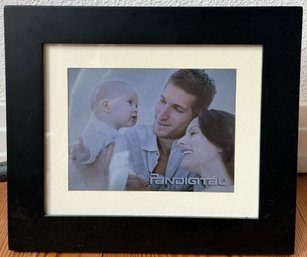 Pandigital 7-inch LCD Digital Photo Frame - (B569)(B1C)