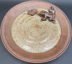 Large Signed Ceramic Platter With Frog & Bee (K134.DC)