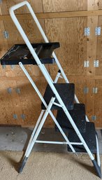 Cosco 4-step Folding Steel Platform Ladder With A Handrail And Built-in Tool Tray - (B53) (G)