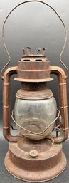 Antique Dietz No. 2 D-Lite Kerosene Lantern With Glass Globe (M130.FR2)