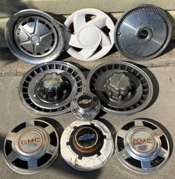 Lot Of 9 Vintage Hub Caps - (GS3)