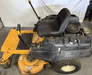 Cub Cadet 17WF2ACS010 RZT 50 Zero-turn Mower (B442)(NW)