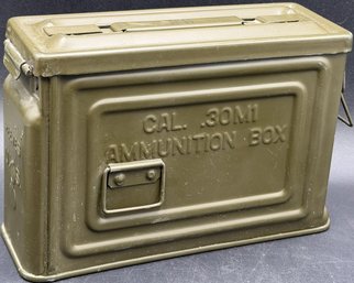 Vintage World War II US Army Caliber .30 M1 Ammunition Box - (B24)(B2)