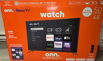 Hisense 50' LED LCD TV Model 50R6E3 - In Box (M36.D)