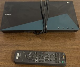 Sony BDP-S5100 3D Blu-ray Disc Player & Remote - (Z76)(B3)