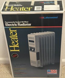 Lakewood Model 7000/A Permanently Sealed Oil-Filled Electric Radiator Heater New In Box - (B15)(BTK)