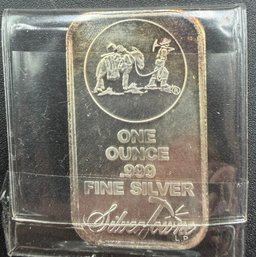 SilverTowne 1 Troy Oz Pure .999 Silver Bar  (J9)