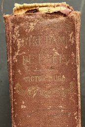 Antique Hardcover Book- The Hunchback Of Notre-Dame By Victor Hugo - Circa Early 1900's  (B65)(D)