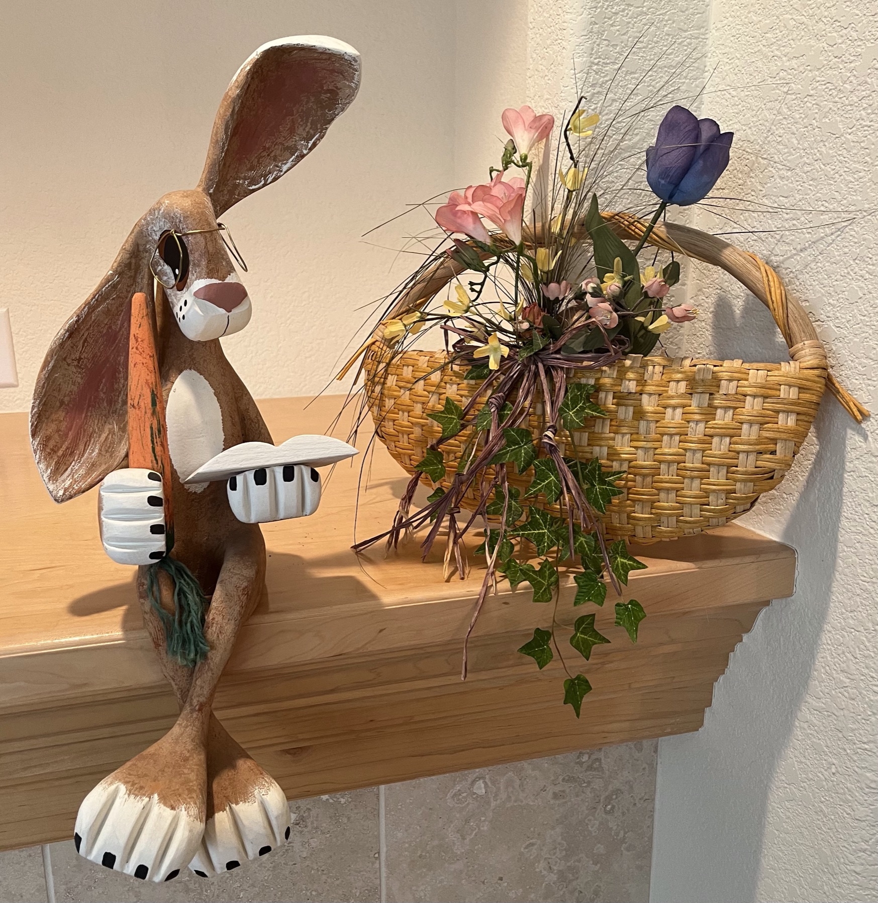 ⭐️Rory Alvarez 置物⭐️ Signed Vintage Carved Wooden Bunny - Rory Alvarez #5712