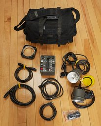 Dynalite Photography Strobe Lights