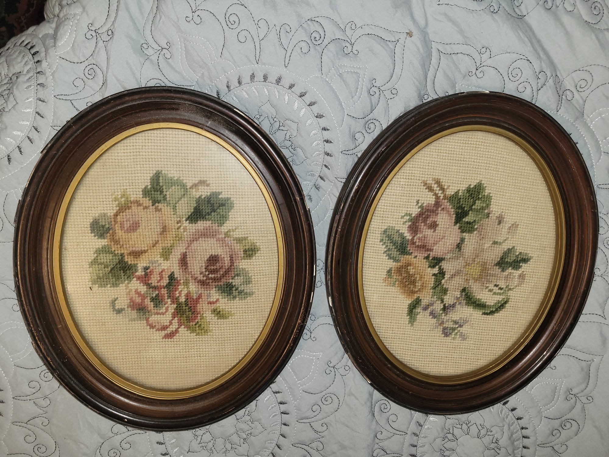Pair Of Vintage/antique Oval Picture Frames With Needlepoint #1856 ...