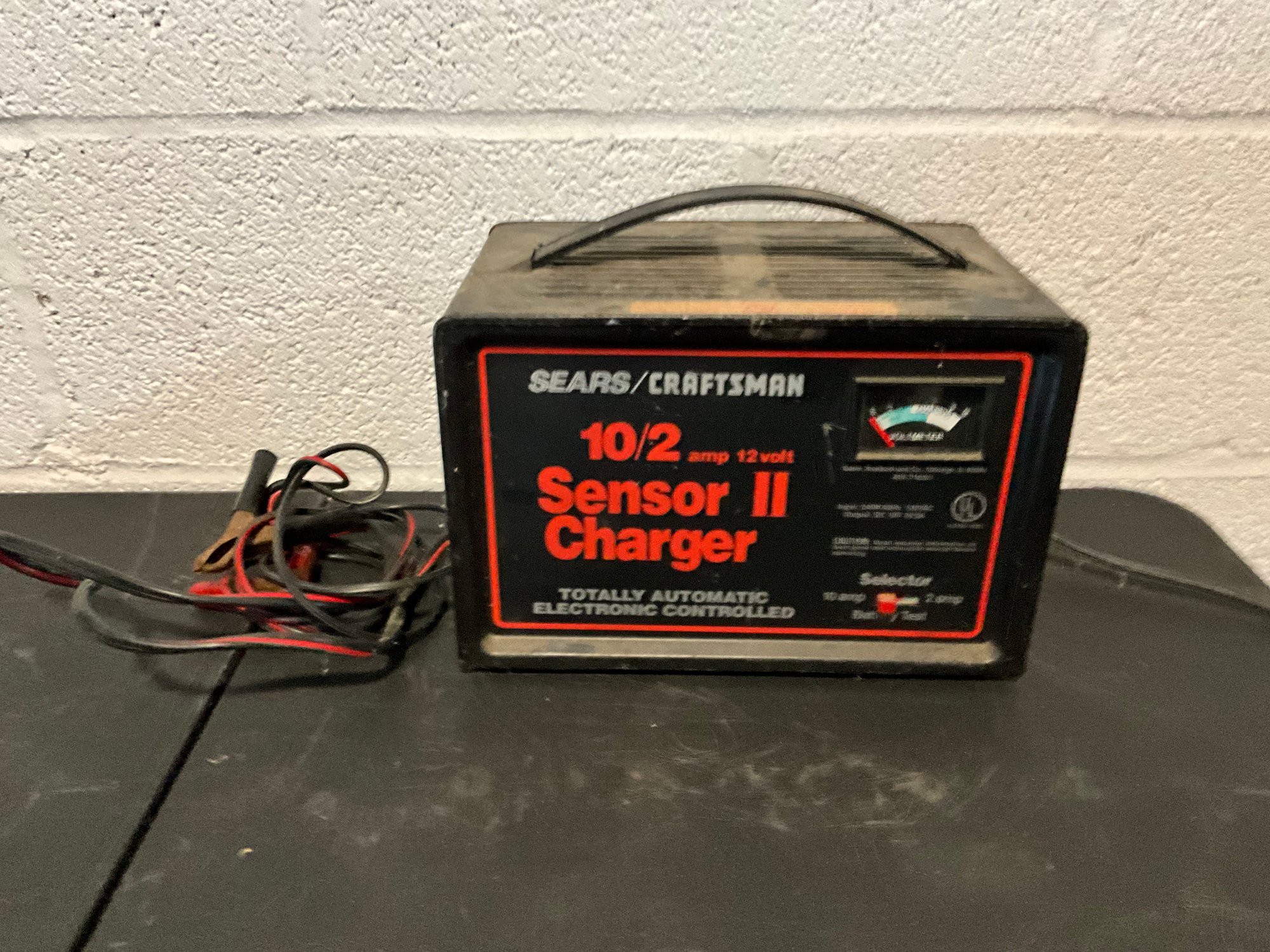 Sears Craftsman 10/2 Amp 12V Sensor II Charger #18508