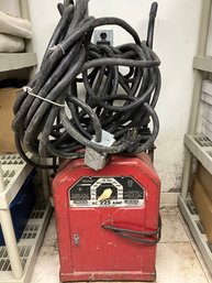 Lincoln Electric Welder - Model No. AC-225-s