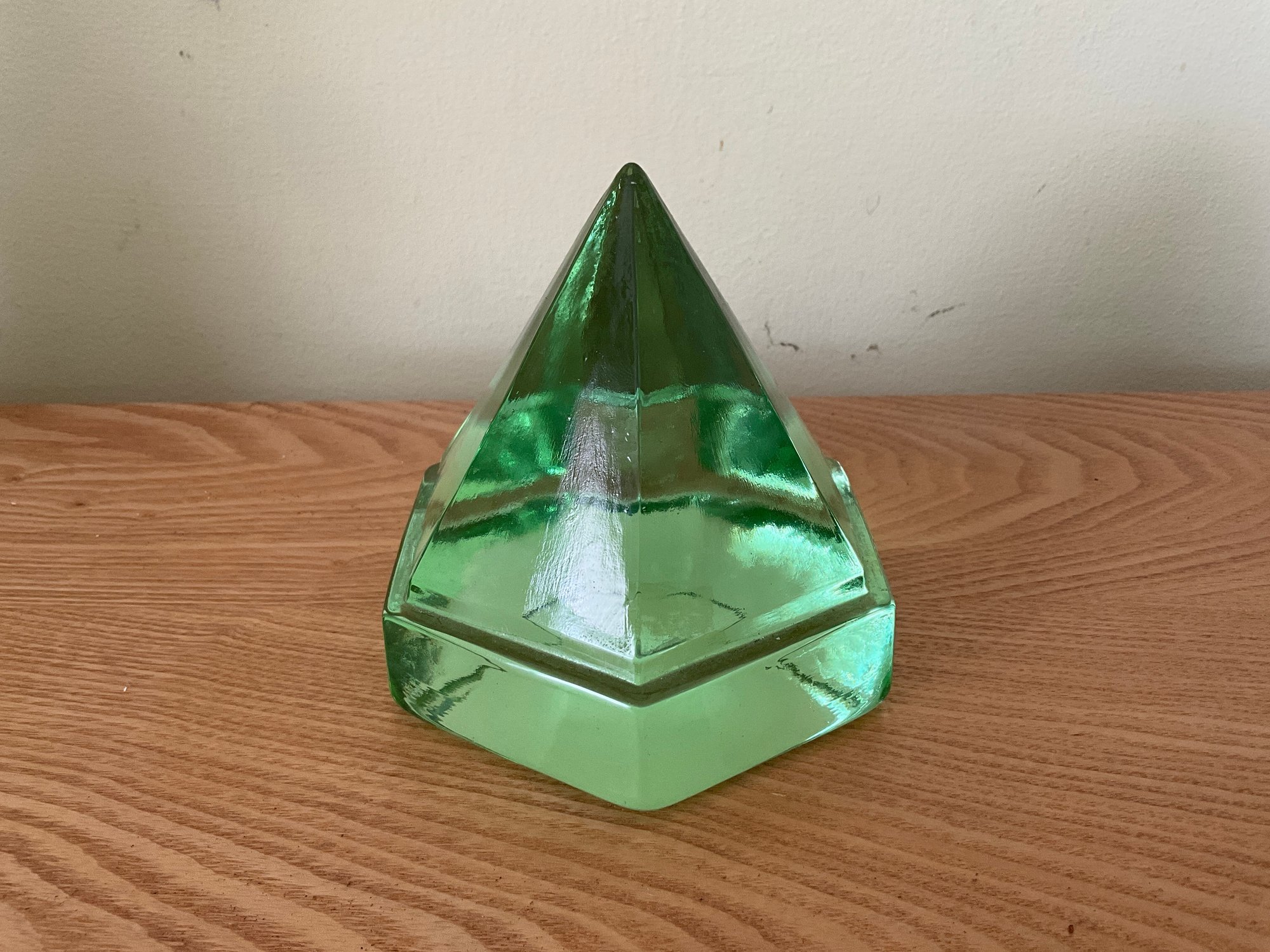 Prisma Green