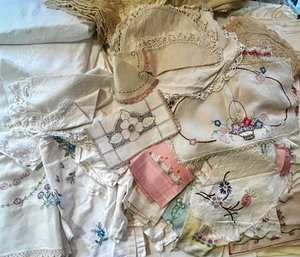 Mixed Large Lot Linens