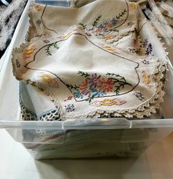 16qt Sterilite Tote Of Linens - Tea Towels & More