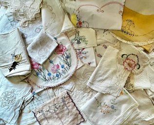 Large Box Lot Mixed Vintage Linens-see All Pics-