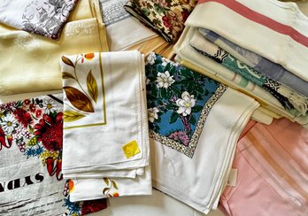 Vintage Table Cloth Lot