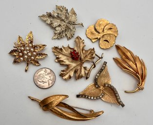 Gold Tone Leaf Pins - Frog On Leaf - 7 Pins