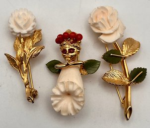 Carved Flowers And Angel With Jade Leaves