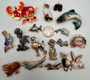 Vintage Fun Pins (17) Poodles, Road Runners, Fish -more