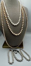 Pearl Necklaces & Bracelets Lot