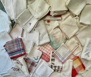 Vintage Napkin Lot - 16 Qt Tote Full