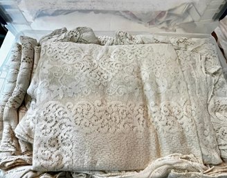 Box Lot Table Cloths And Toppers. Quaker Lace, Crochet