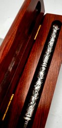 Harmony Kingdom Collectors Pen Numbered In Wooden Box