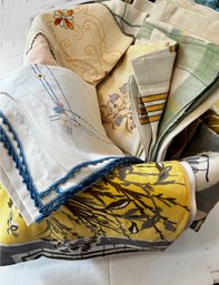 Large Lot Vintage Table Cloths