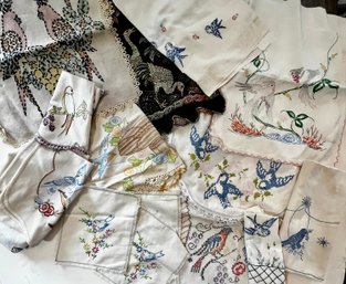 Birds Linens With Birds Designs