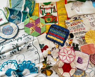 Vintage Kitchen Towels & Hot Pads