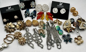 Clip/screw Back Vintage Earrings