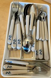 40pc Flatware Pfaltzgraff Stainless Flatware Set