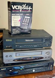 VHS & Dvd Players Lot Emerson, GE, Symphonic