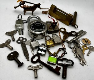 Vintage Locks & Key Lot