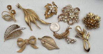 Goldstone Brooch Lot (10)  Pearl & Rhinestone