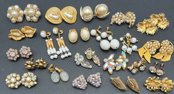 Gold Tone Clip / Screw Back Earrings Lot (22)