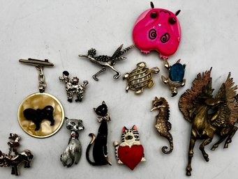 (12) Animal, Turtles, Seahorse & Other Pins Lot
