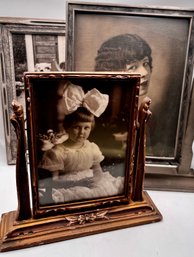 Swing Frames & Standard Frame With B&W Photos