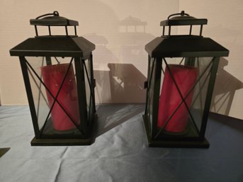 2 Lanterns With Red Candles