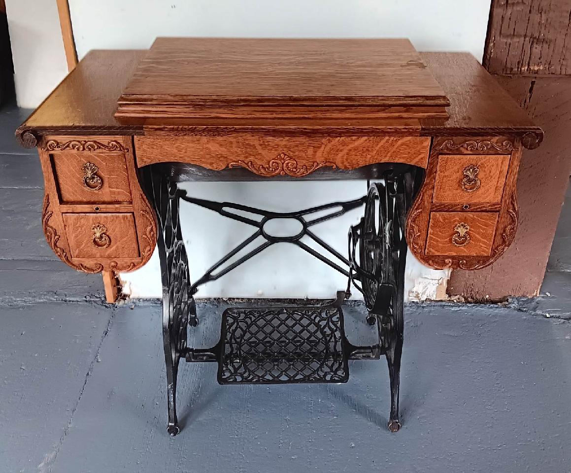 Minnesota Cast Iron Sewing Machine And Oak 32"Hx34"Lx18"W 5004