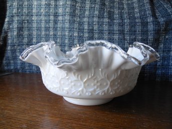 Fenton Silver Crest Spanish Lace Ruffled Bowl