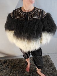 Alphamoment - Vegan Fur - Coat - Marked Size 36