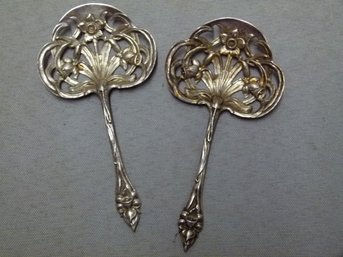 Pair Of Sterling Silver Reticulated Art Nouvea Bon Bon Spoons .88ozt