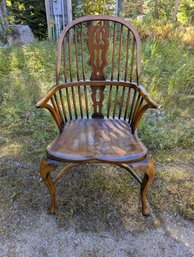 Very Nice Windsor Style Armchair With Carved Seat & Queen Ann Legs