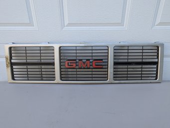 1983-1984 GMC Pickup Truck Grill 50x14