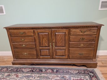 Pennsylvania House Furniture Low Chest Of Drawers / Dresser Heavy Oak - Solid Quality